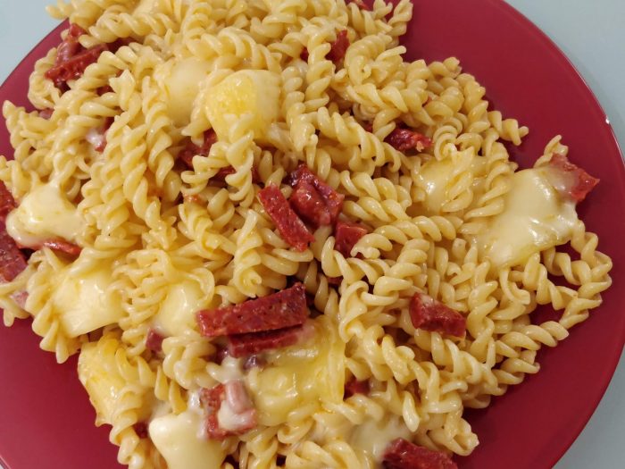 Pasta with sausages (chorizo) and raclette cheese