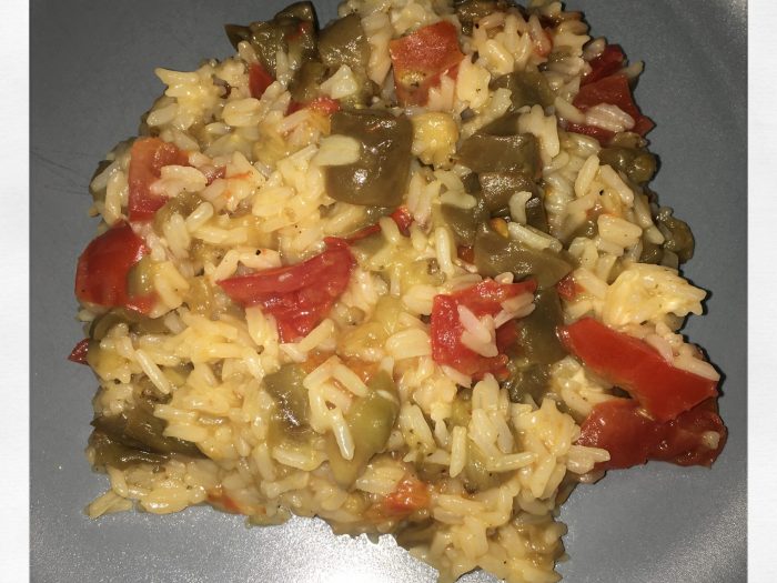 Rice with eggplants and mozzarella