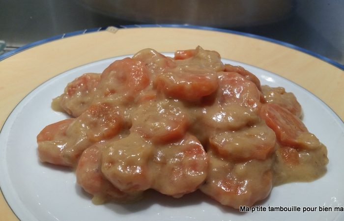 Chicken with carrots and Geraldine soft cheese