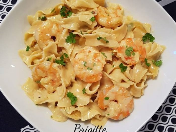 Tagliatelle with shrimps and Parmesan